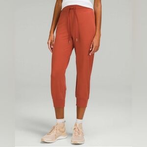 LULULEMON 6